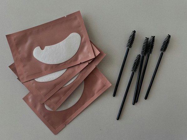 Offrez-vous des bijoux et vêtements vintage uniques !